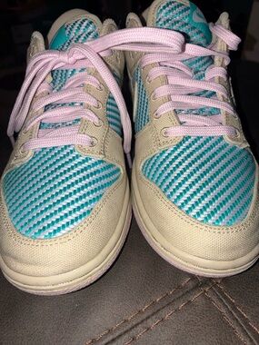 Women’s Athletic Sneakers in Teal, Pink & Cream